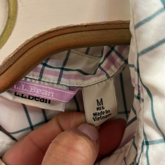 L.L. Bean Women’s Top 🍋 - Picture 6 of 10